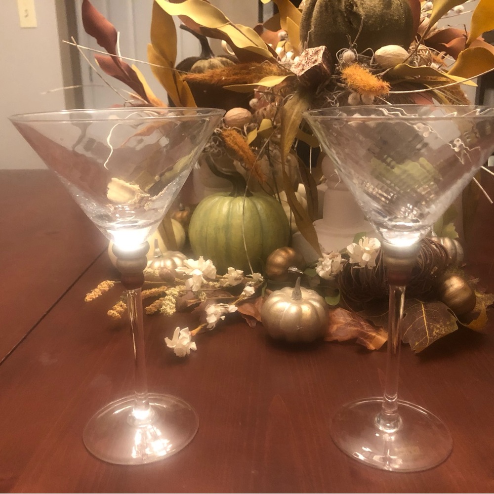 Southern Living martini glasses (1 set of 2)